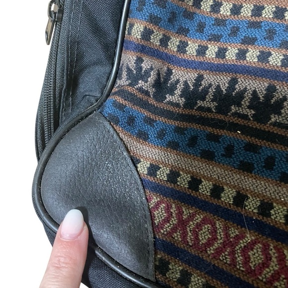 Pendleton Aztec Messenger Bag Wool Blend Laptop Bag Navy Black - Picture 3 of 11